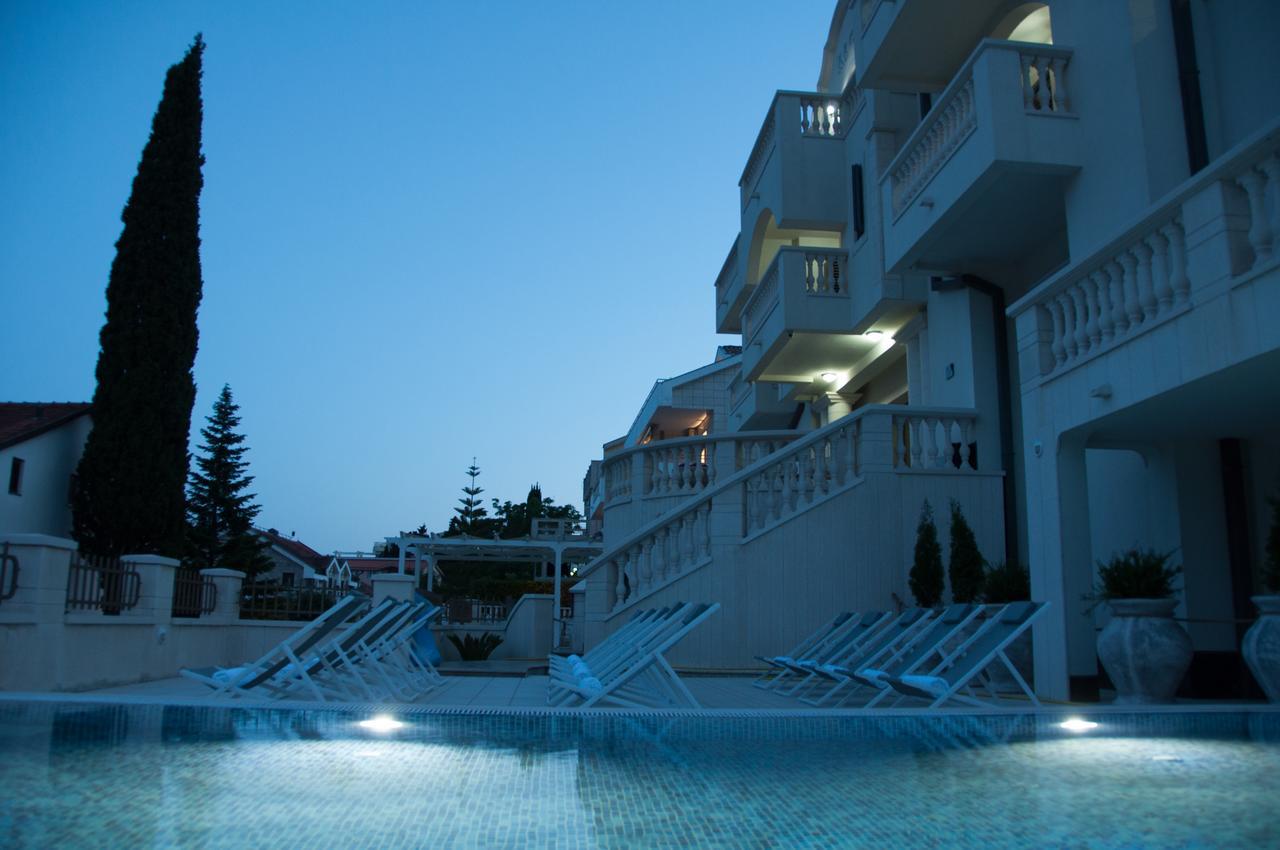 Boutique Hotel Kredo Herceg Novi Buitenkant foto